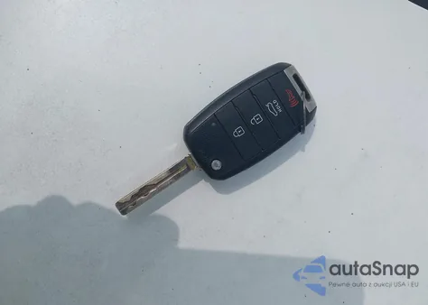 2015 Kia Optima Lx z USA, uszkodzony, nr VIN 5XXGM4A79FG354452